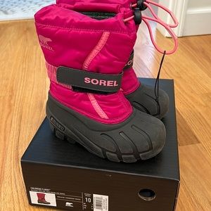 Sorel snow boots, size 10